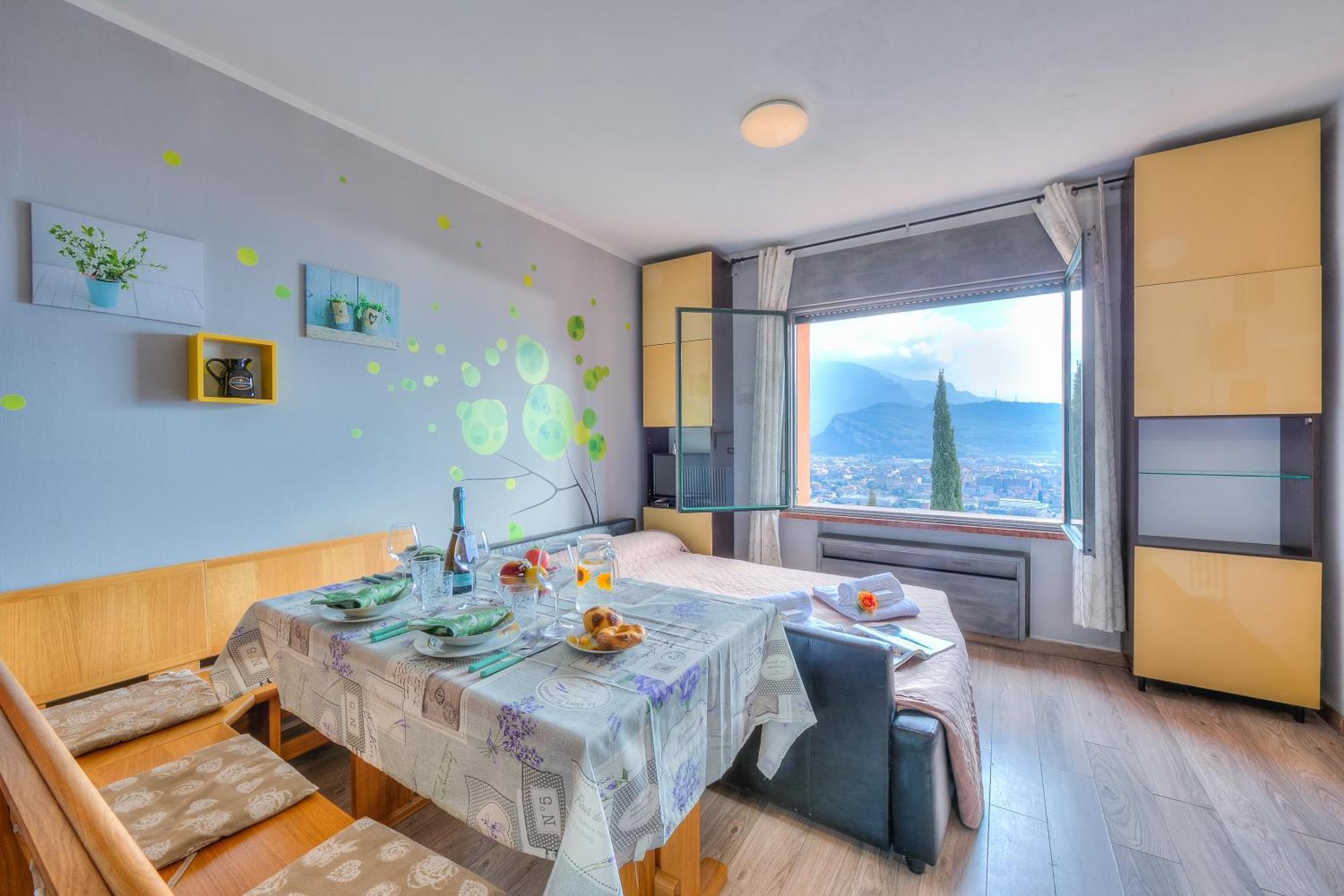 リーヴァ・デル・ガルダCasa O-Liveアパートメント エクステリア 写真